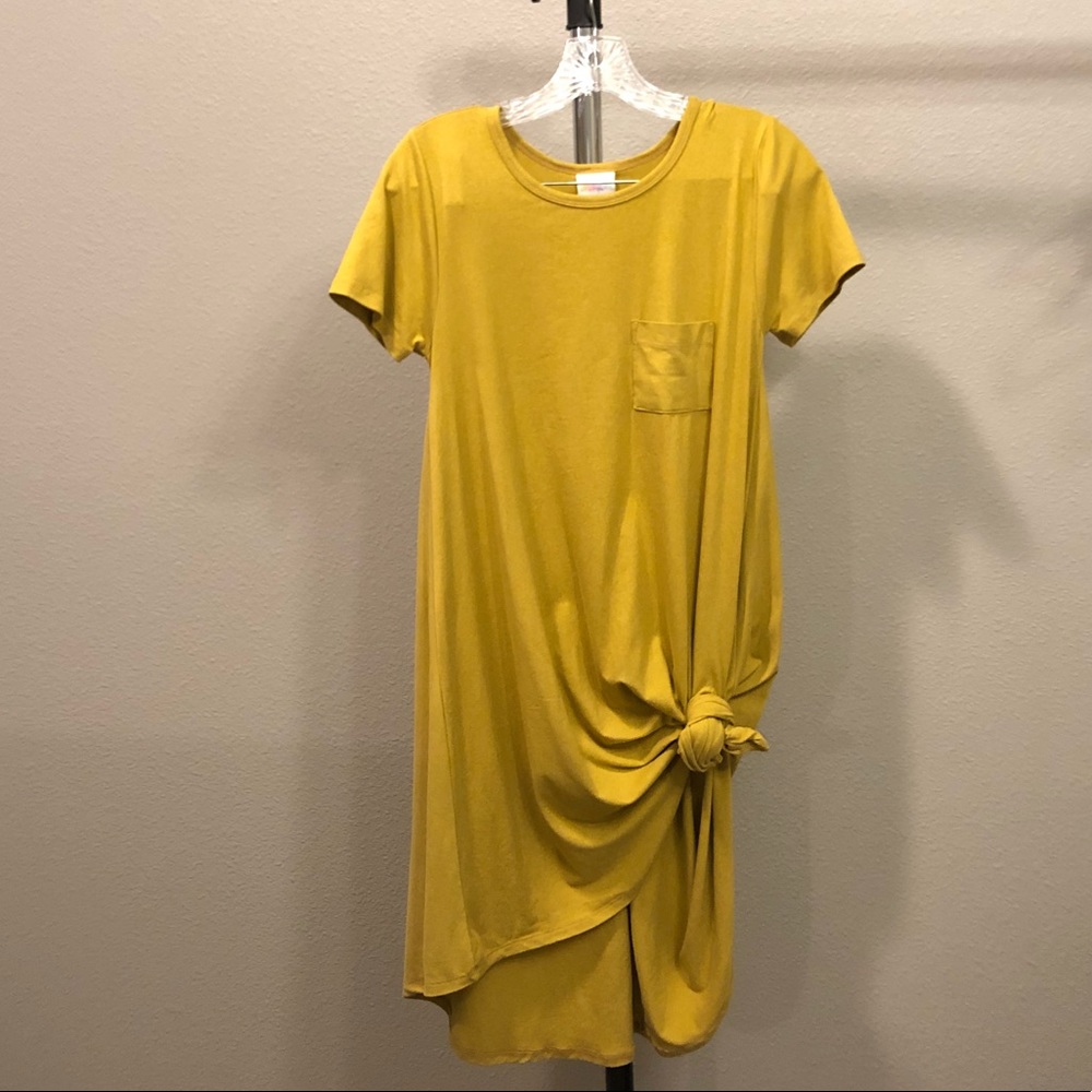 NWOT LuLaRoe Carly dress - mustard